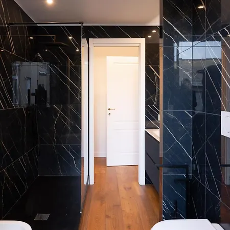 Lusso, Stile E Un Meraviglioso Terrazzo Nel Cuore Di Apartman