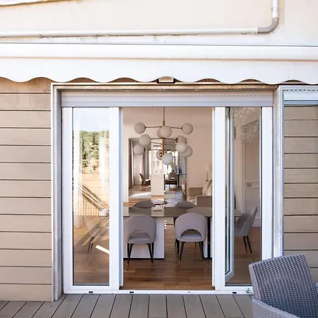 Apartman Lusso, Stile E Un Meraviglioso Terrazzo Nel Cuore Di