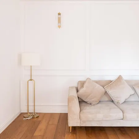 Lusso, Stile E Un Meraviglioso Terrazzo Nel Cuore Di * Milánó